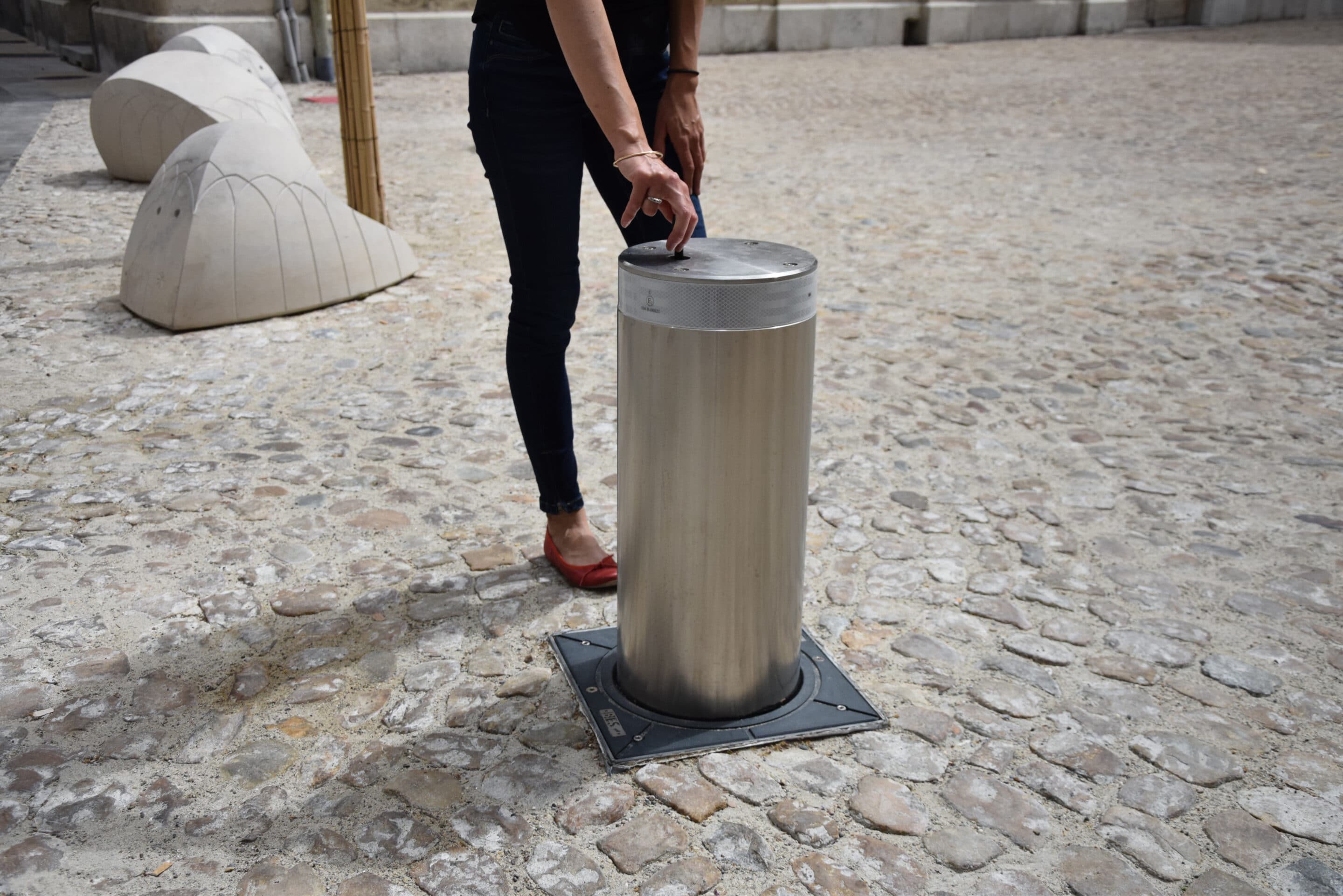 Borne pour place de marché